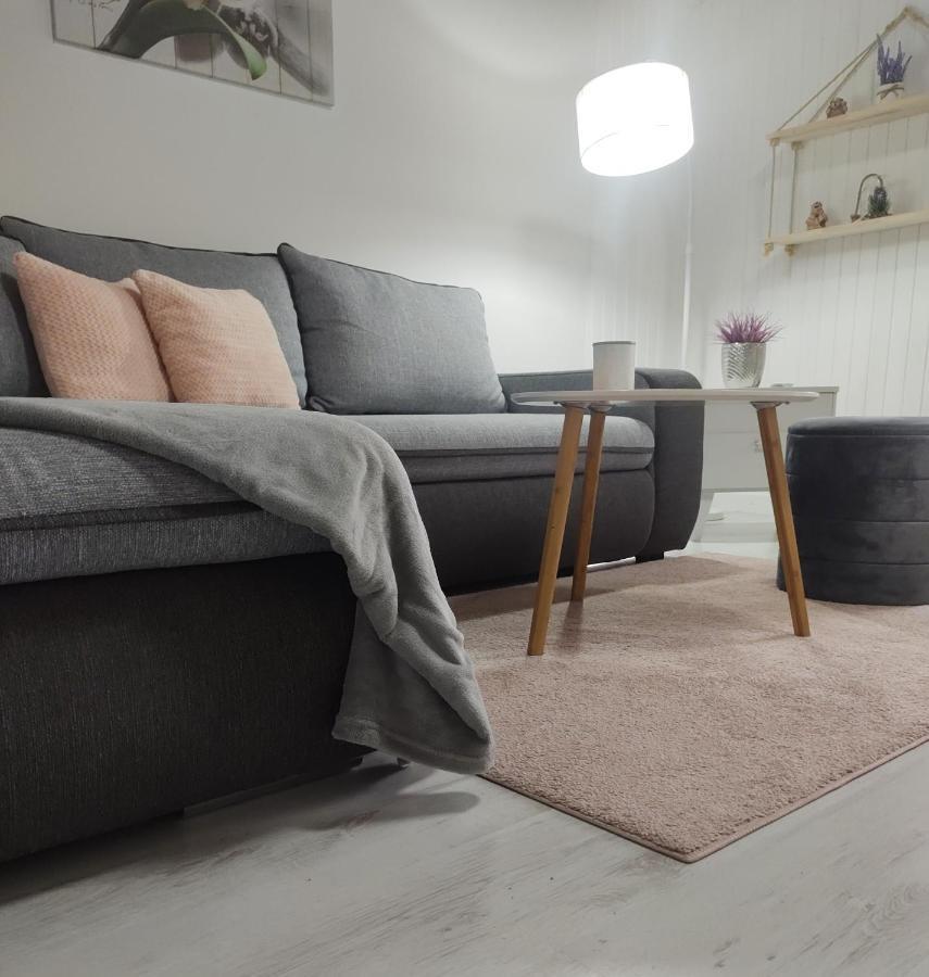 Apartment Iskra พลิตวิชกา เยเซรา ภายนอก รูปภาพ