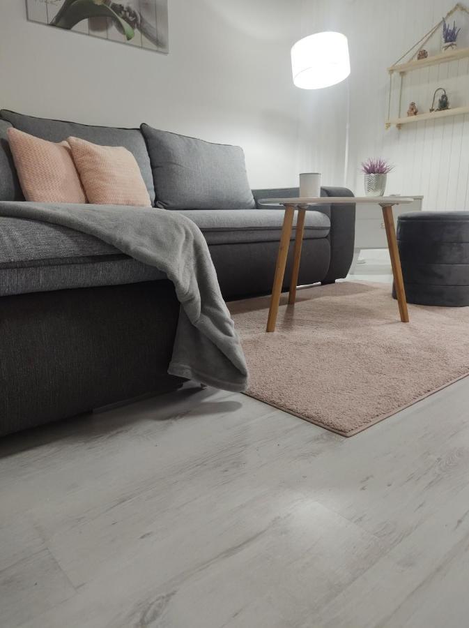 Apartment Iskra พลิตวิชกา เยเซรา ภายนอก รูปภาพ