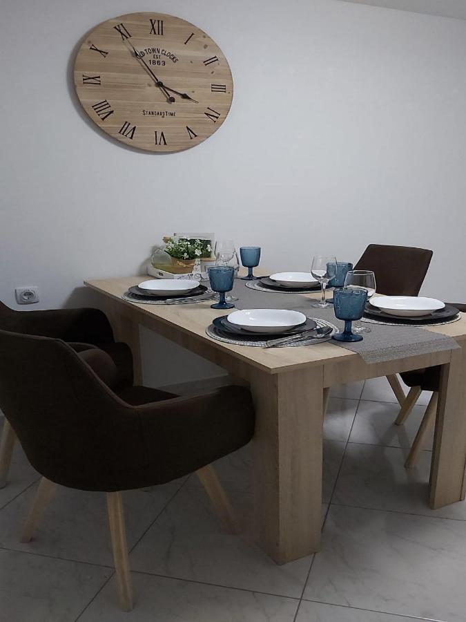 Apartment Iskra พลิตวิชกา เยเซรา ภายนอก รูปภาพ